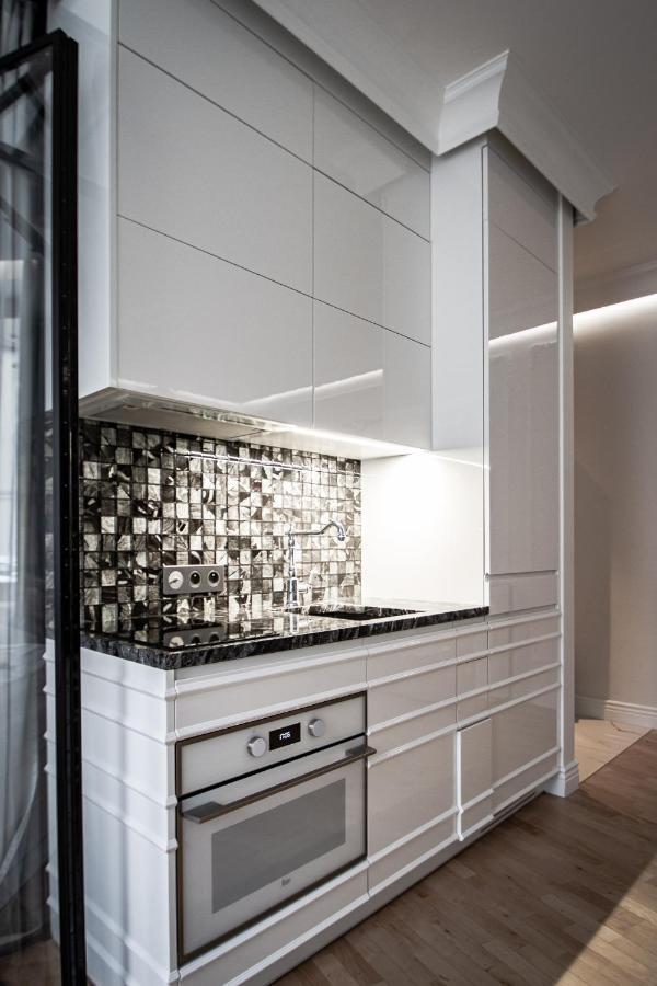 Gold By Praia Apartments - 600 M Do Plazy - Parking سوبوت المظهر الخارجي الصورة